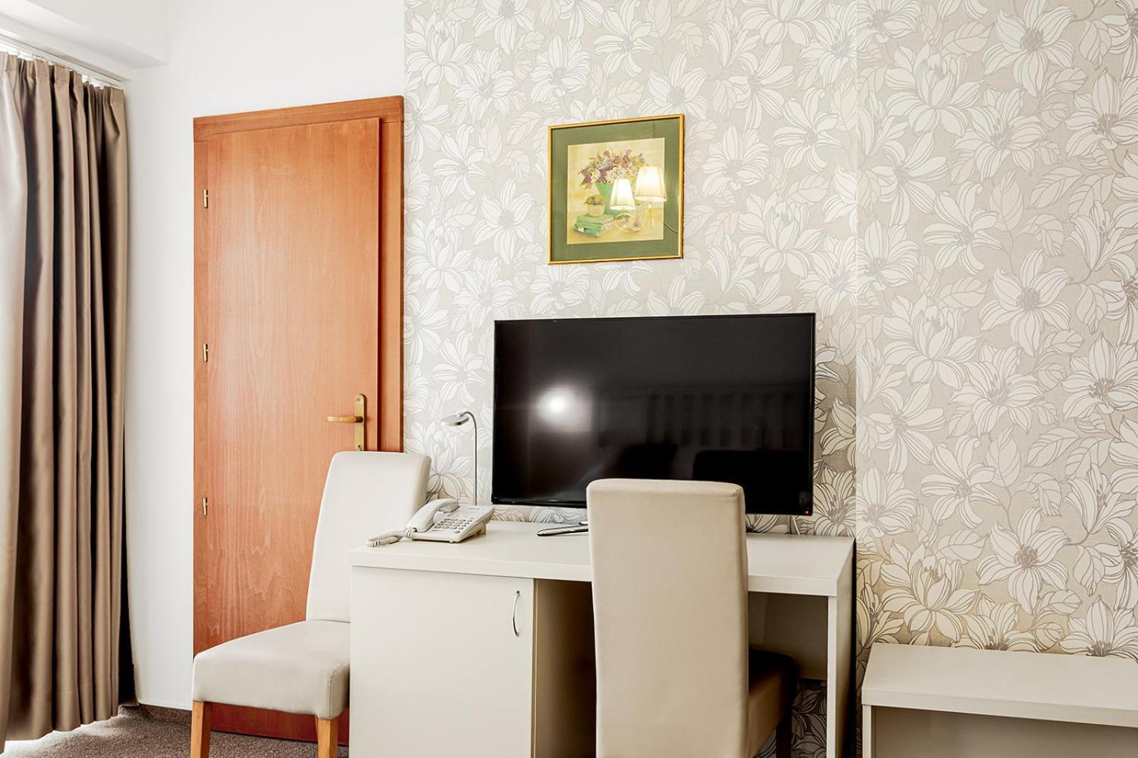 Hotel Saris Бардеёв Экстерьер фото