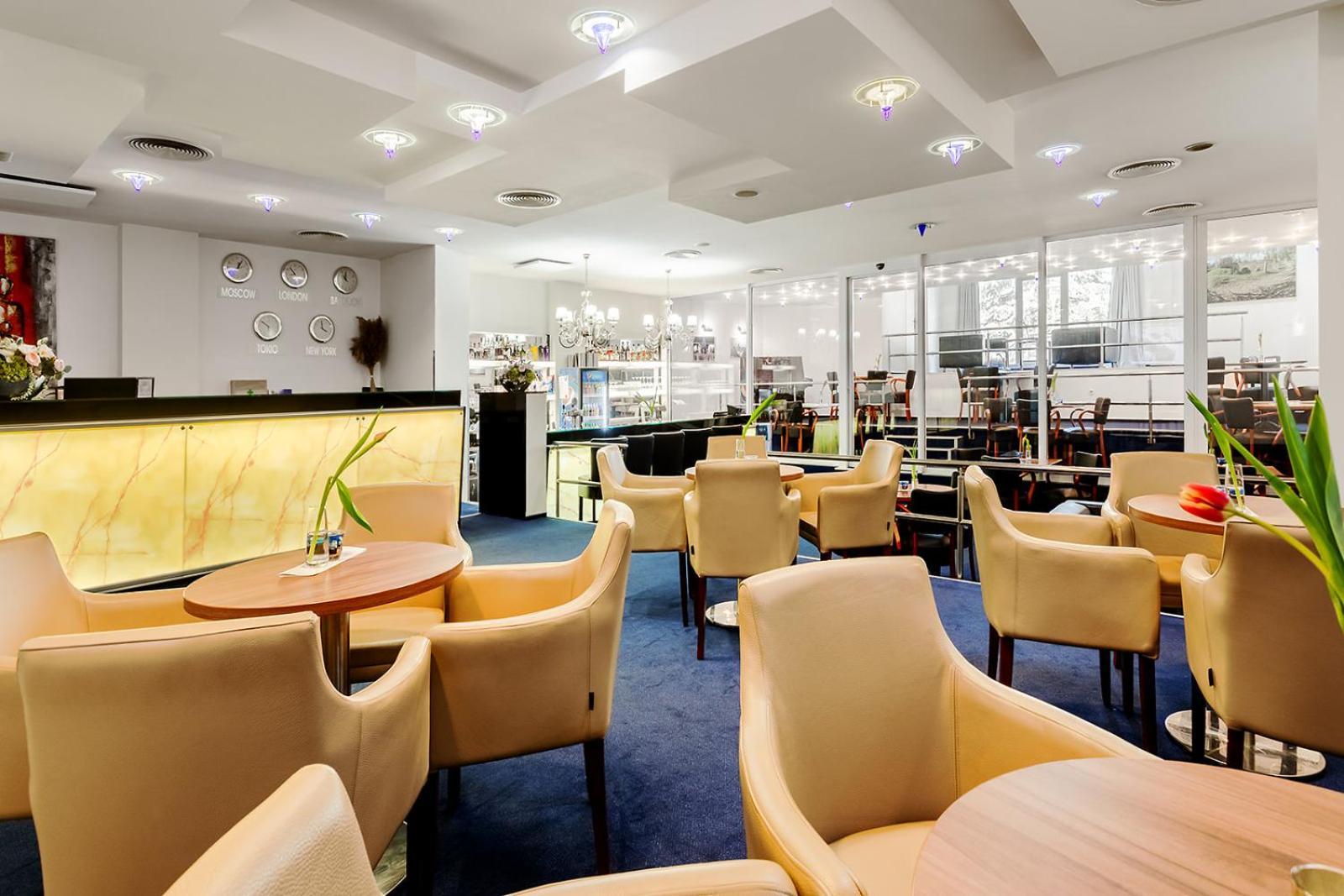 Hotel Saris Бардеёв Экстерьер фото