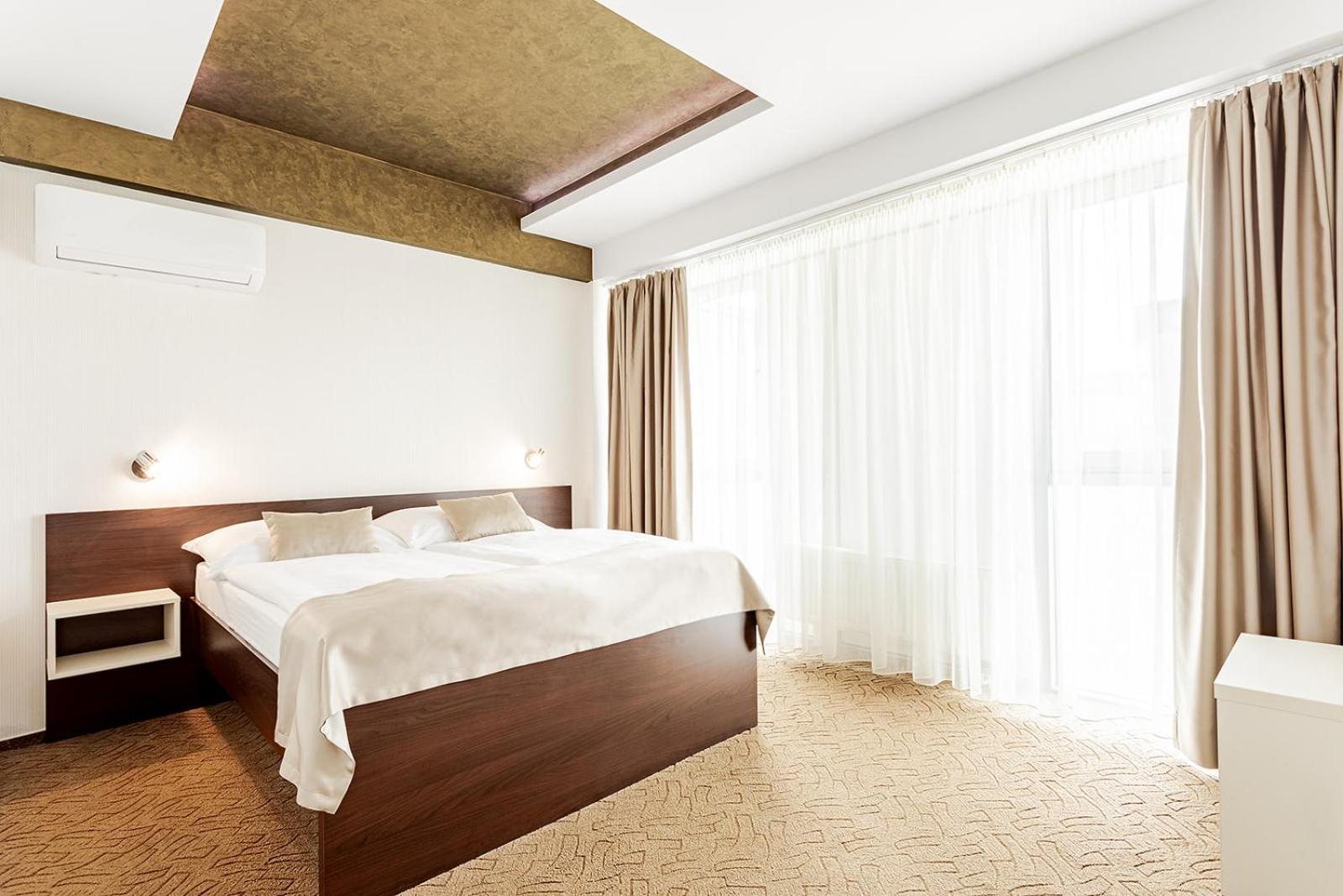 Hotel Saris Бардеёв Экстерьер фото